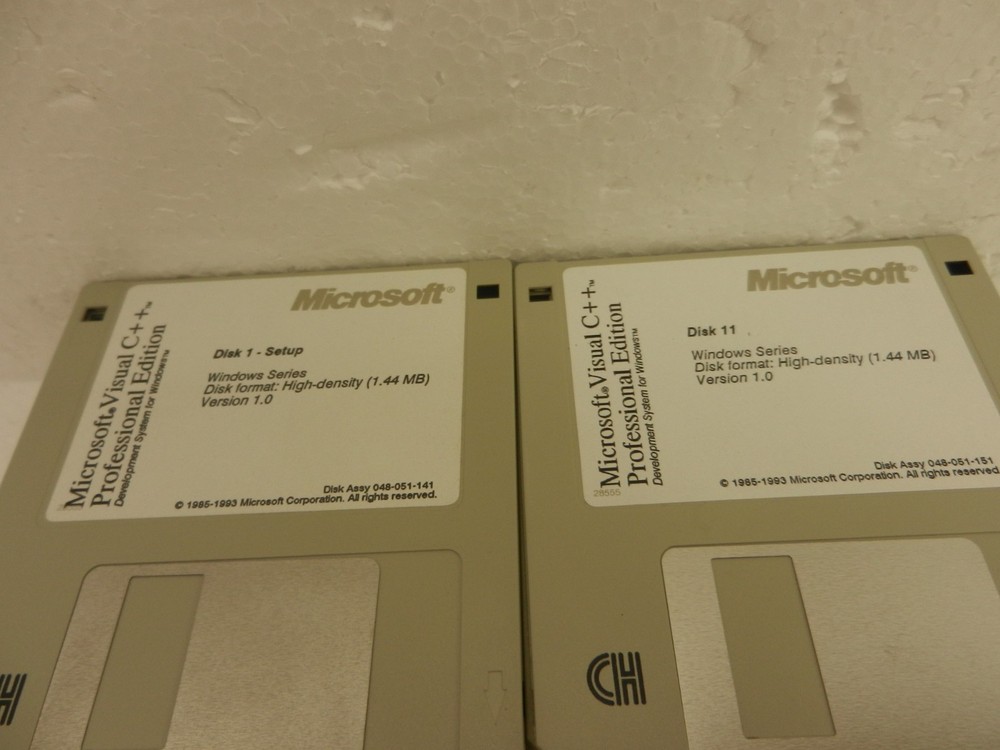 Microsoft Visual C++ VERSION Ver. 1.0 Professional Edition - 20x Floppy Disks