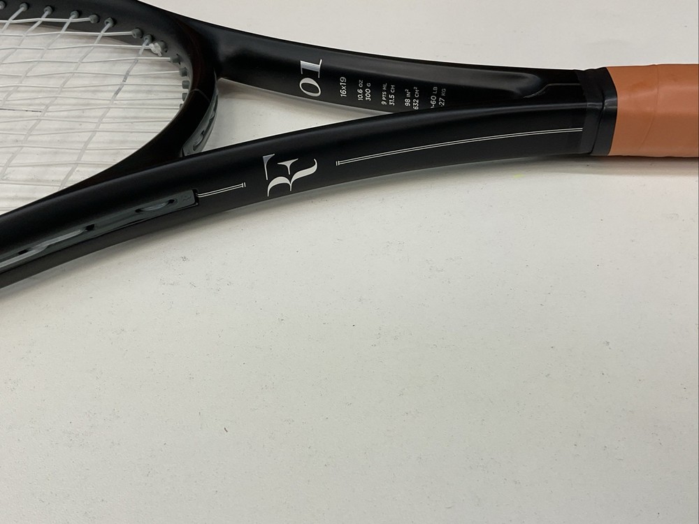 Used Wilson RF 01 Grip Size 4 1/8