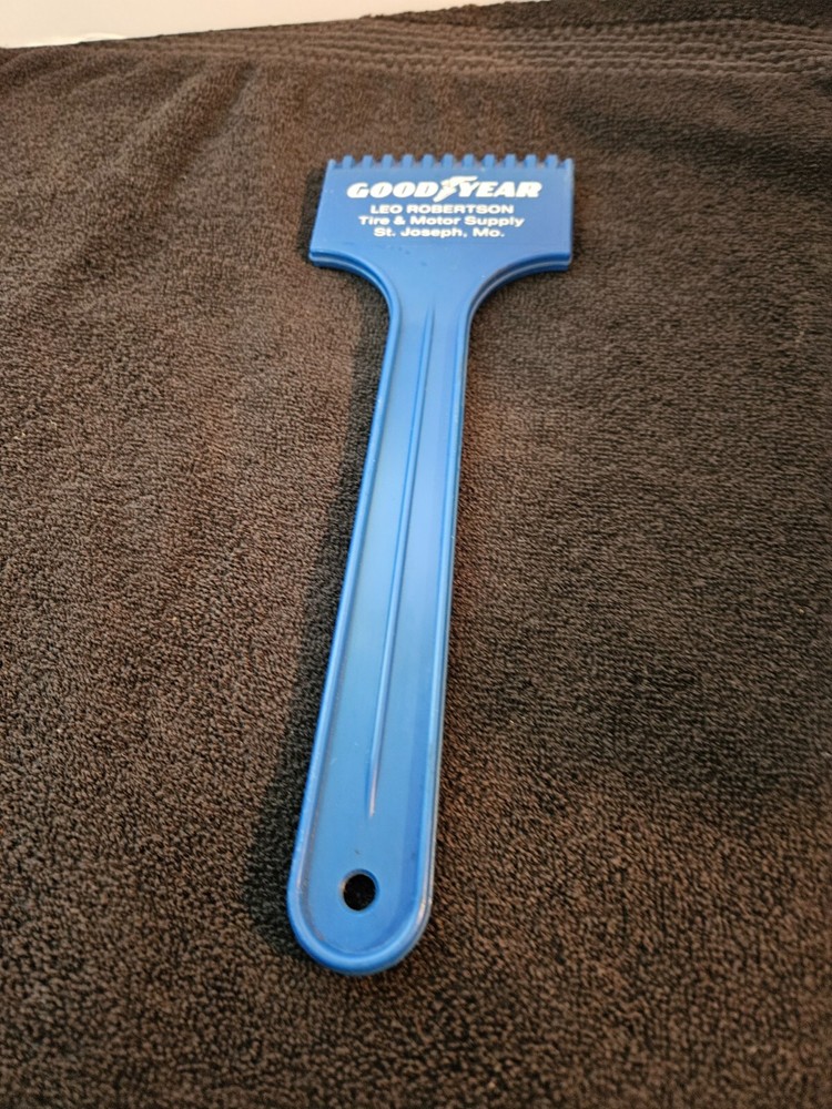 goodyear leo robertson stjoseph mo ice scraper