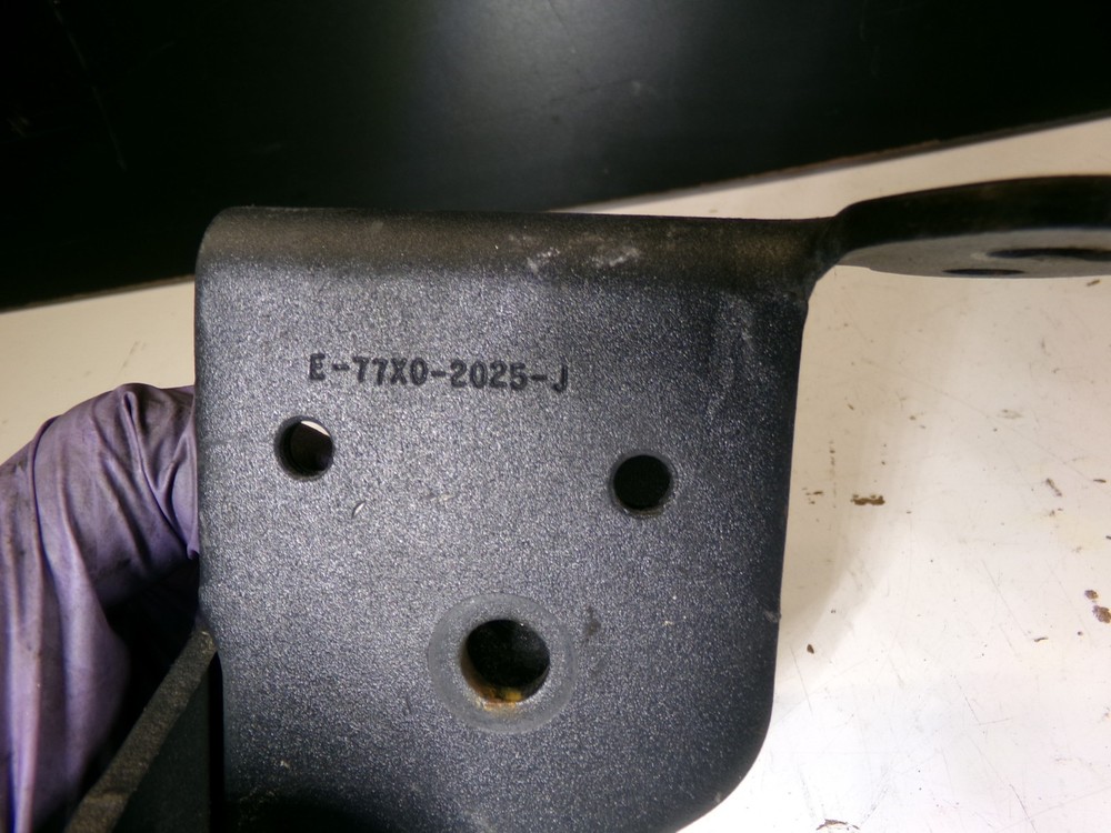 Seat Pivot Mount Bracket E-77X0-2025-J