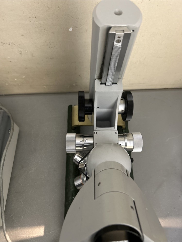 Carl Zeiss OPMI HP-1 microscope