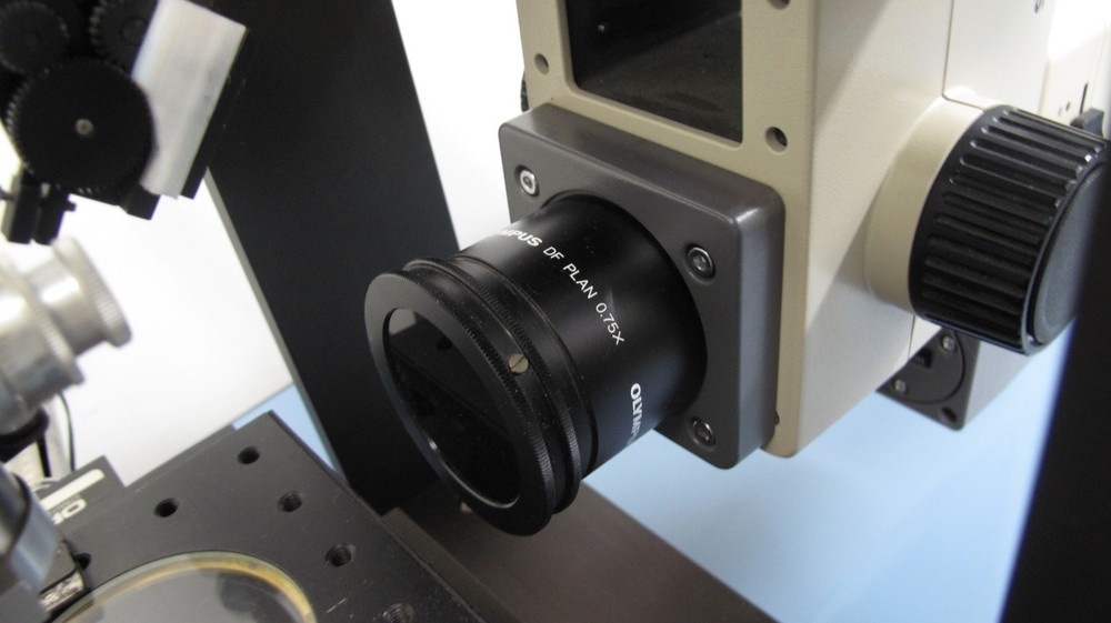 Precision Servo Drill Press System Servo Products With Olympus SZH Microscope