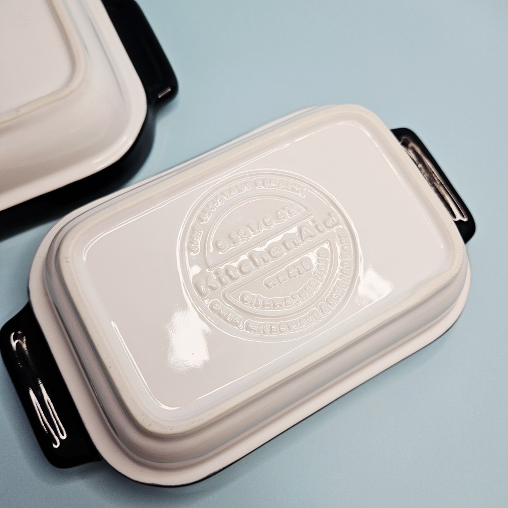 2 KitchenAid 16oz Single Serve Ceramic Mini Bakeware Set Black & White Rare