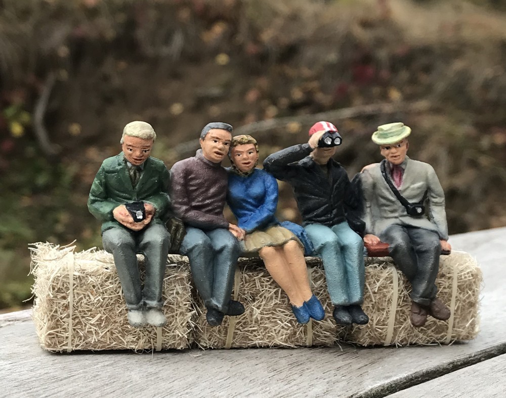 GROUP 1 SEATED 5 PERS. - Artisan32 - 04872
