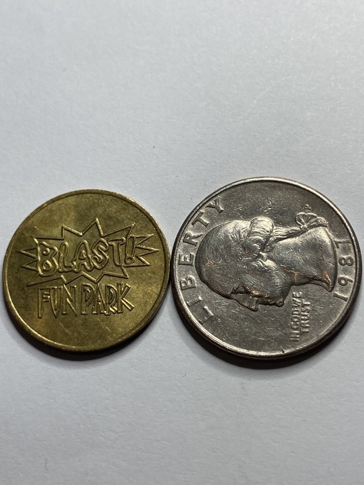 RARE BLAST FUN PARKARCADE TOKEN - DEFUNCT #rq1