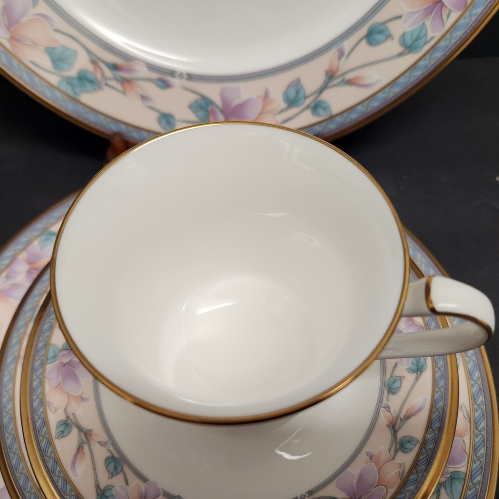 Embassy Suite by Noritake 5 Pc Place Setting Bone China, 2 Place Setting