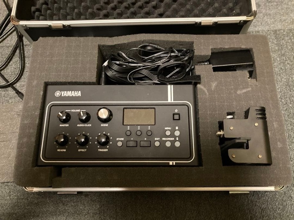 YAMAHA EAD10 Electronic Acoustic Drum Module w/ Sensor Unit Hard Case Tested