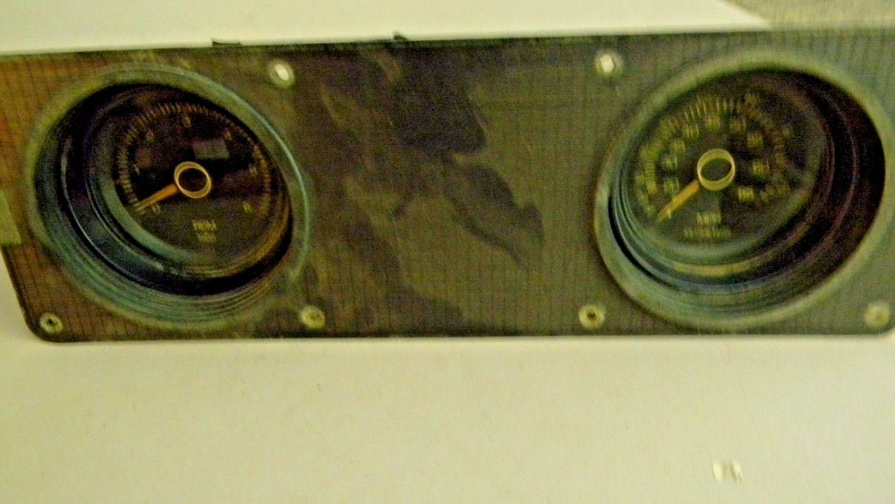 Marine Dash - 2 Gauge- Medallion