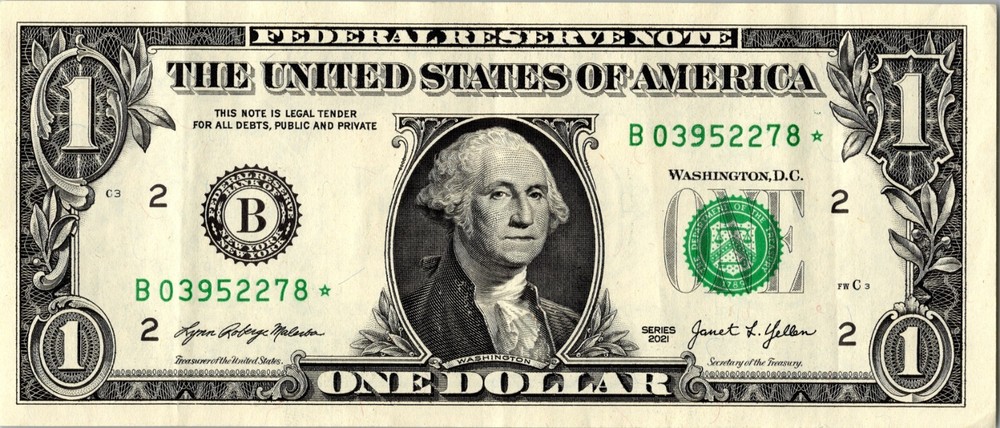 B STAR NOTE 2021 ONE DOLLAR B03952278* REGULAR RUN