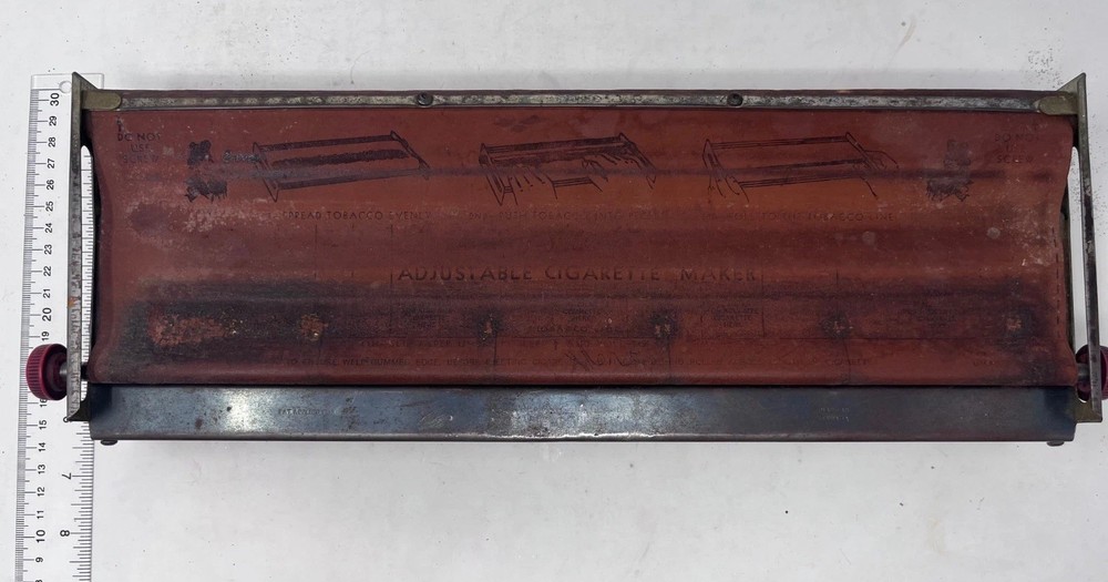 Vintage V MASTER Cigarette Maker Original Box Untested 1950’s