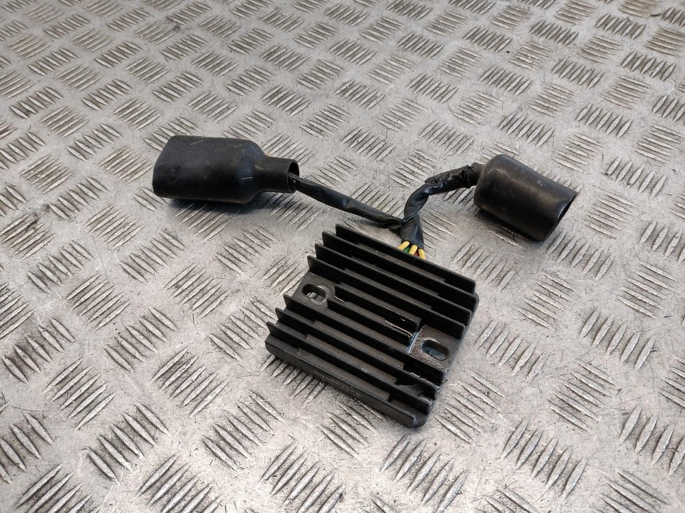 2006 HONDA CBR 1000 RR-6 FIREBLADE RECTIFIER REGULATOR