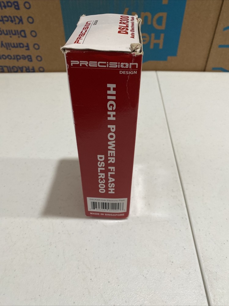 Precision Design DSLR300 Auto Electronic Flash, Low Voltage High Power Flash