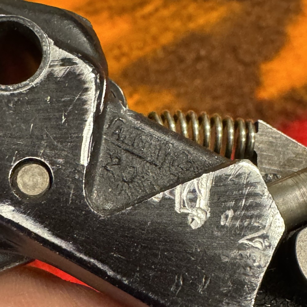 REMINGTON 1100 TRIGGER ASSEMBLY 12 Ga.