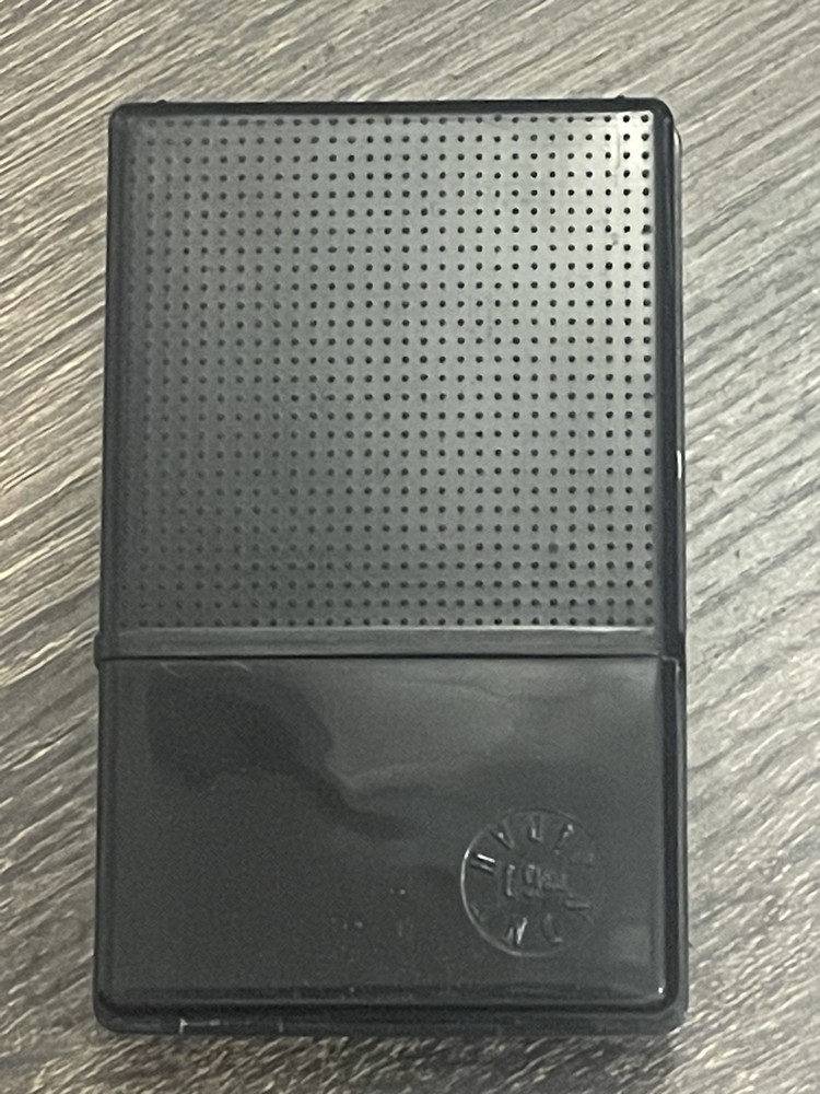 Sony Tr-63 transistor radio black