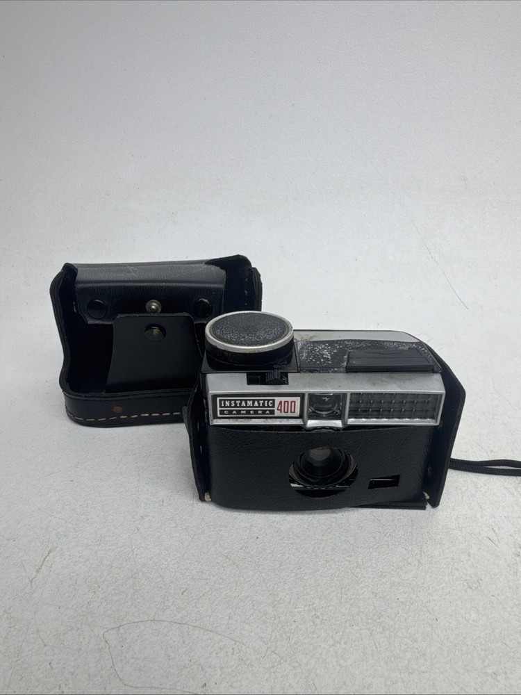 VINTAGE KODAK INSTAMATIC 400 CAMERA