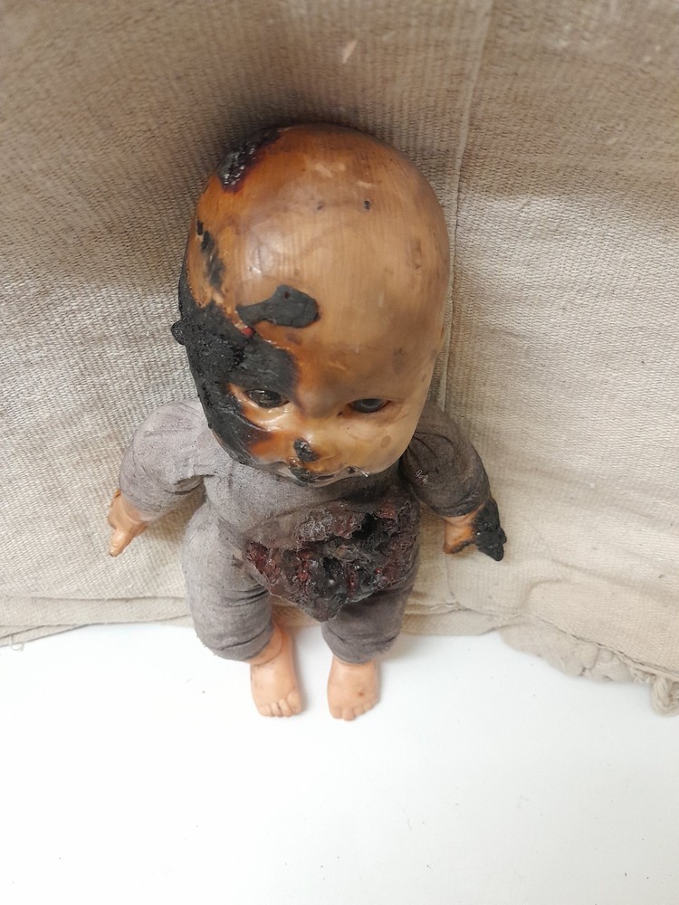 Val / Haunted Doll / READ DESCRIPTION