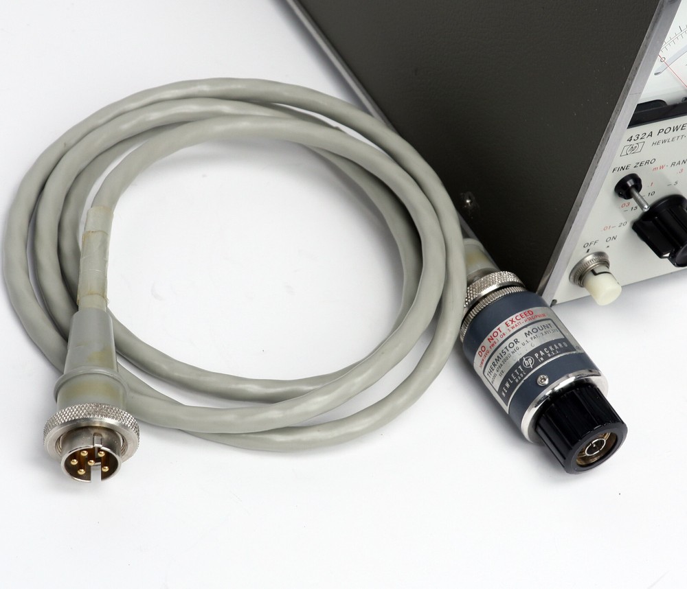 HP / Keysight 432A Power Meter with 478A Thermistor Mount & Cable