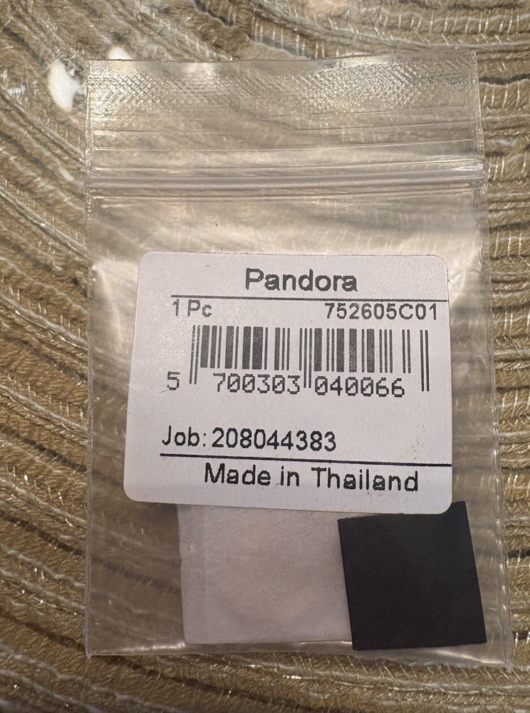 Authentic Pandora Solid 14k Yellow Gold Sparkling Love Stamp Dangle Charm