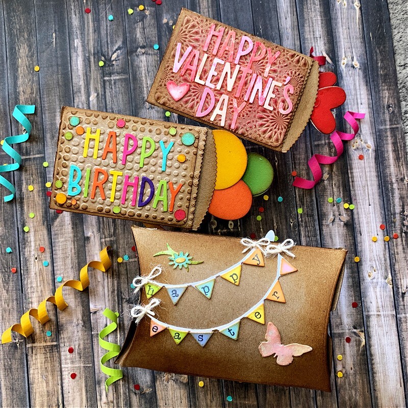 Sizzix Thinlits 5pc Pillow Box #666568 Retail $20.99 by Tim Holtz Vault