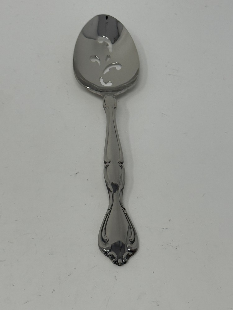 Oneida Cantata Pierced Serving Spoon 8 3/8" Quality Stainless