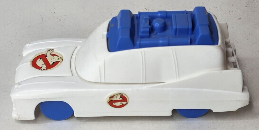 The Real Ghostbusters Ecto 1 car Play-doh mold 1984