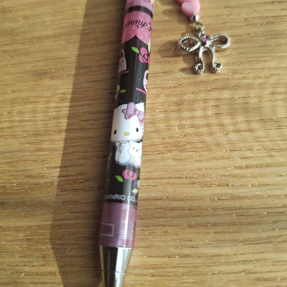Hello Kitty mechanical pencil with charm