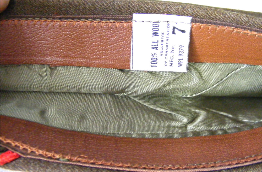 Vintage WW2 Wool Artillary Corps Garrison Cap d
