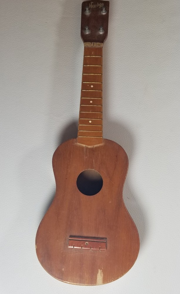 Tombo Co NorMa UKULELE Vintage Light Weight No Strings