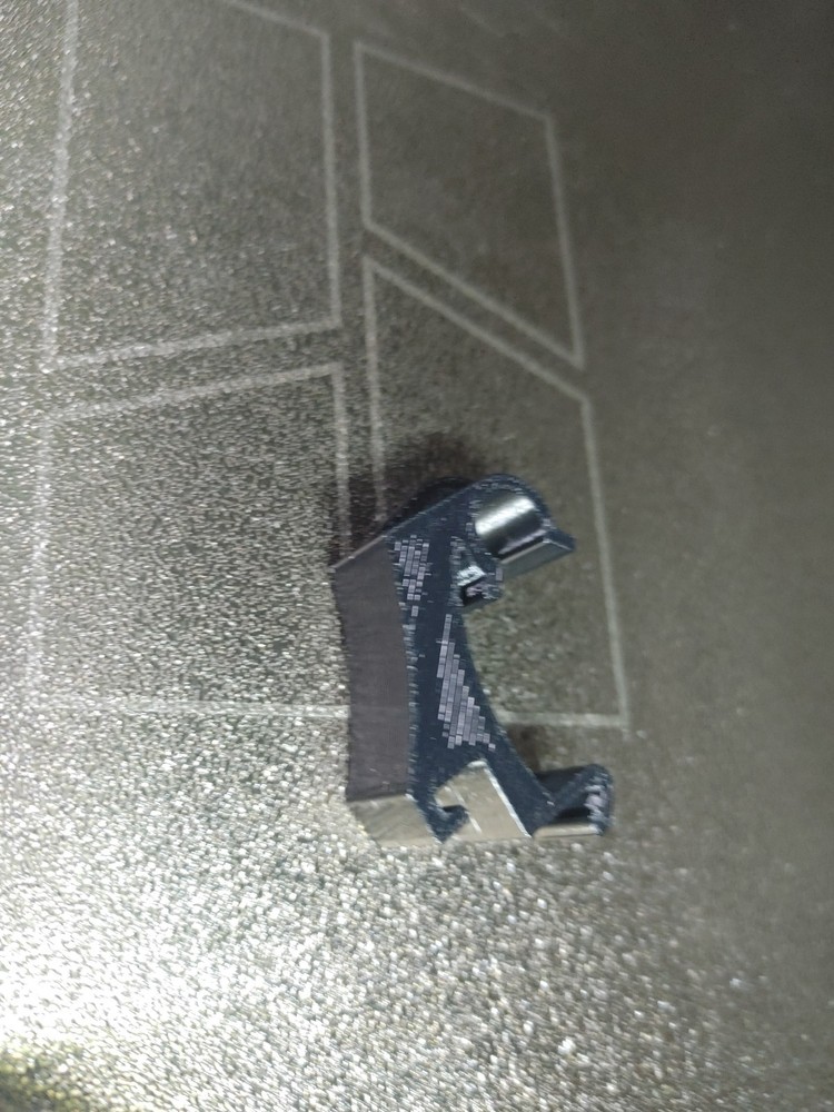 3D PRINTED UNDERCOVER FLEX CLIP PART 351S0051-C BLACK 4 PACK