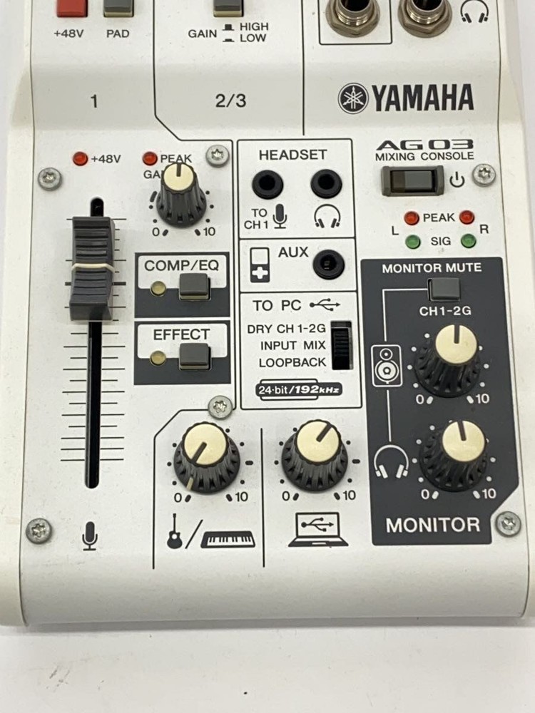 YAMAHA AG03 MIXER Used