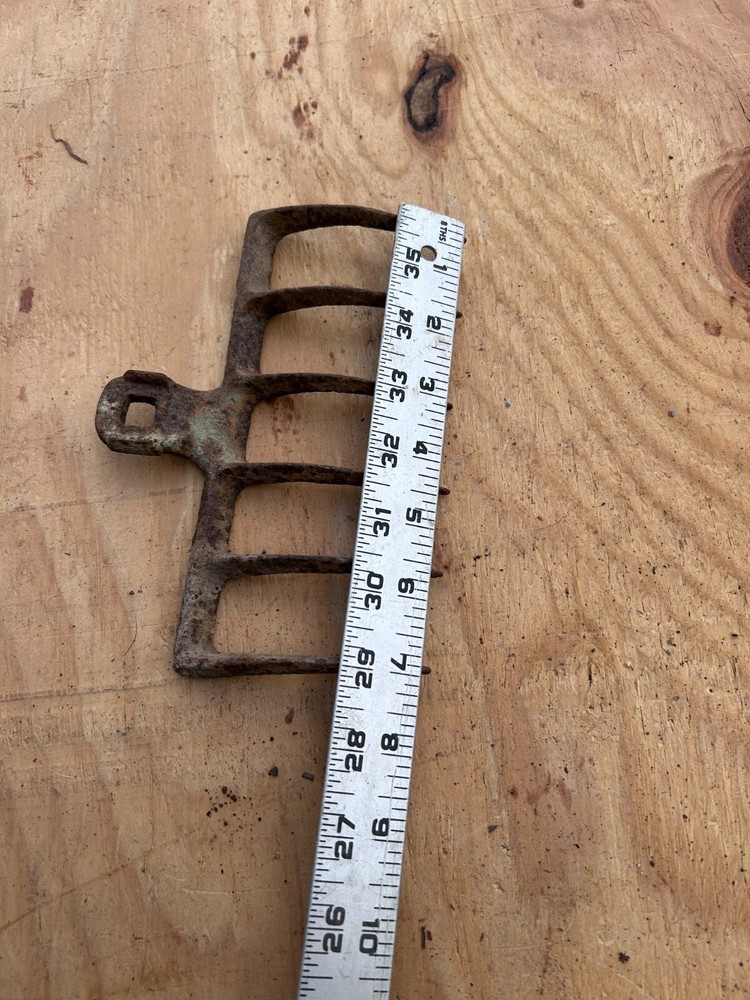 Rake Head Rusty Rustic no handle Original Vintage Primitive Metal