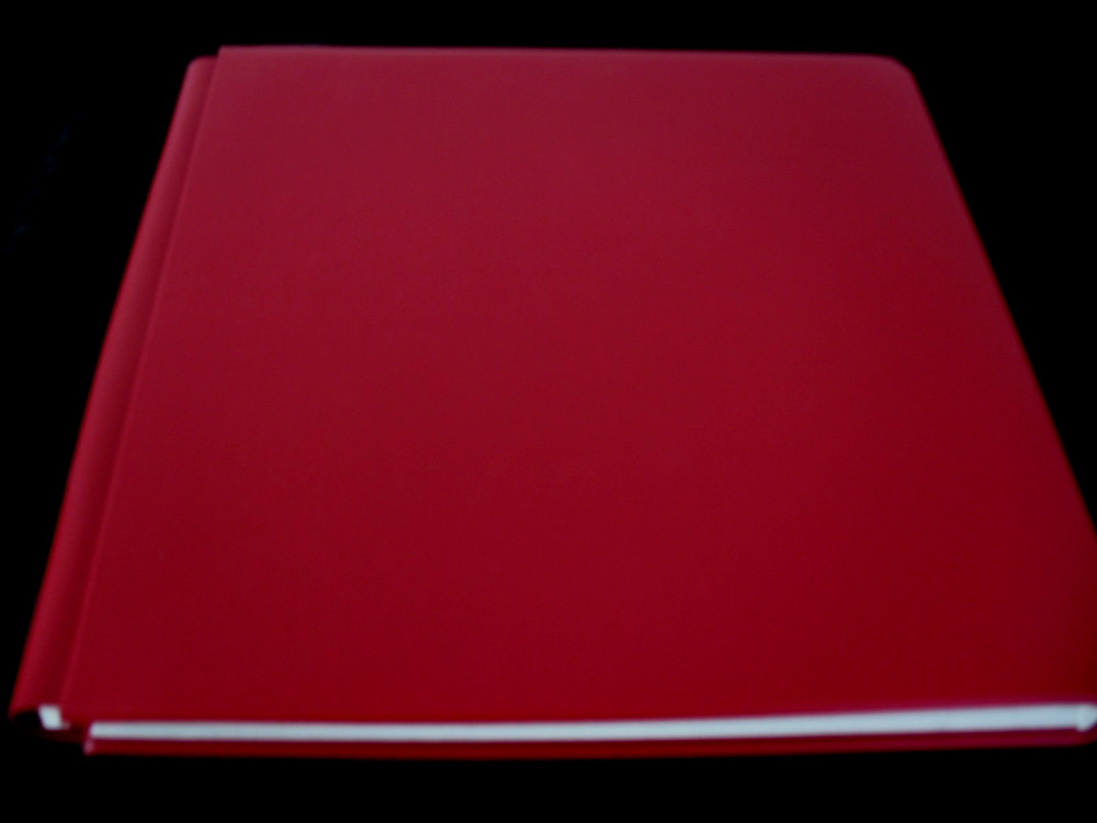 Creative Memories Ruby Red  12x12  Album, with Spargo pages