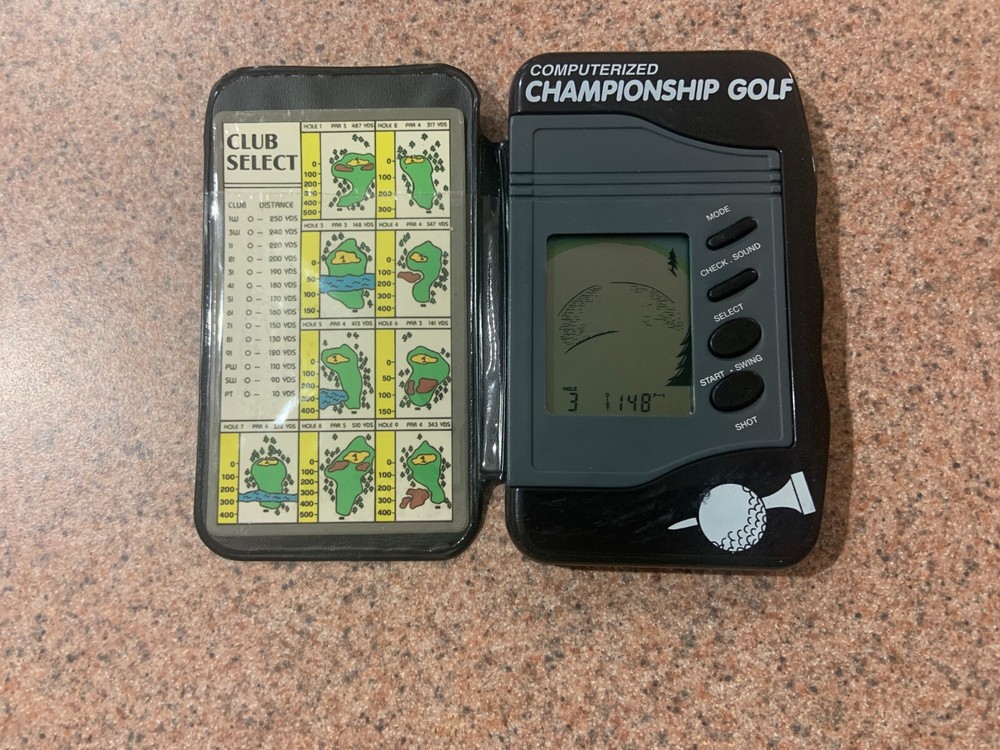 Computerized Championship Golf Electronic Hand Held Game Tested & Working