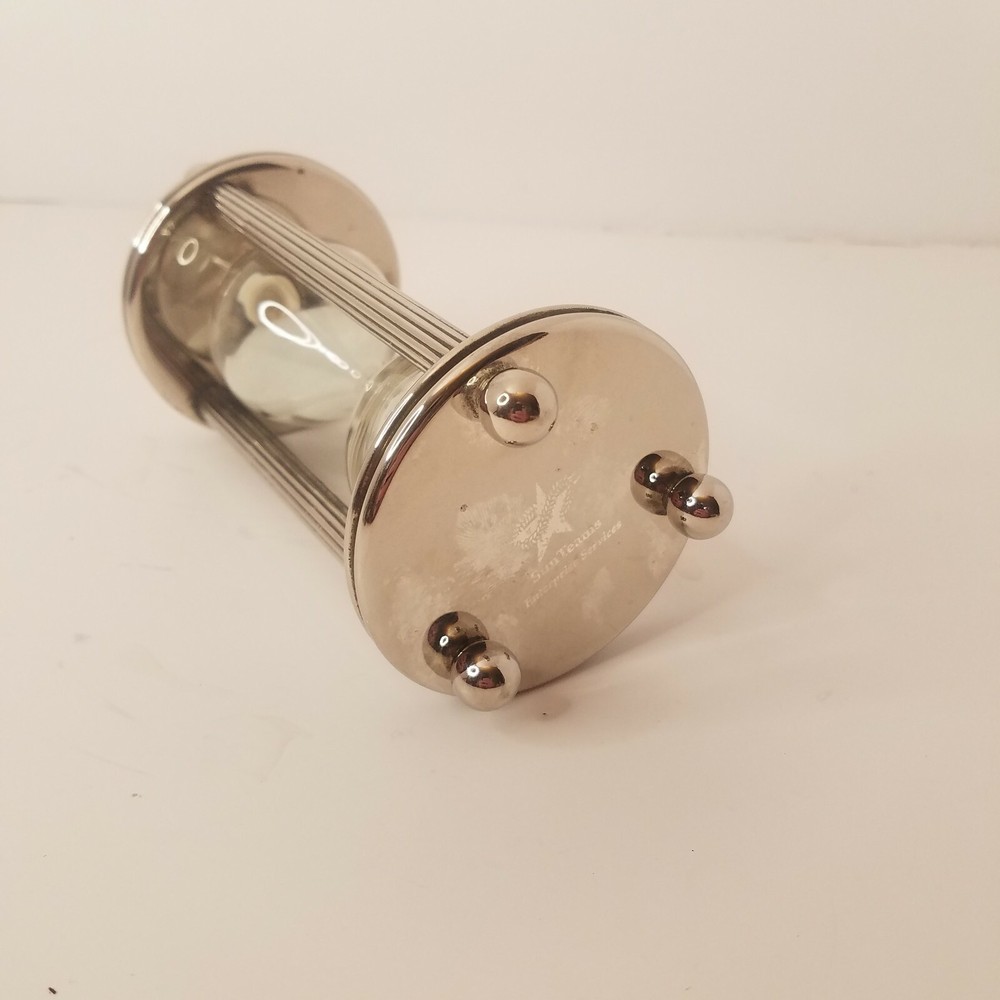💲 Silver Hourglass Memorabilia Piece (LT2)