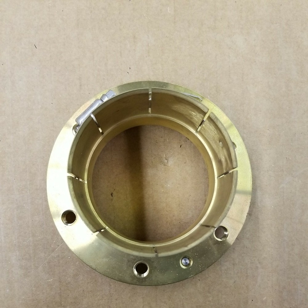 3-1/8" "EIA" flange with clamp
