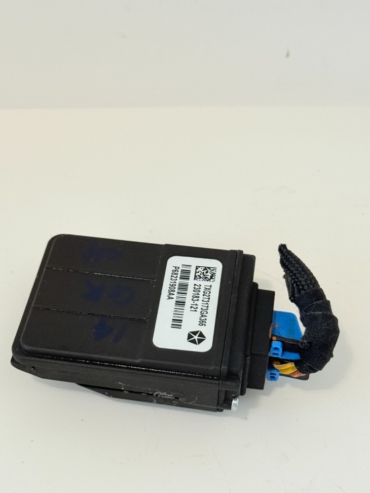 2014 Jeep Grand Cherokee Forward Facing Camera | OEM 68231908AA
