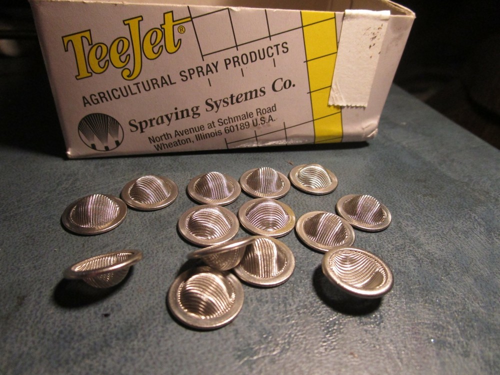 (14) SS-200 Mesh Cup Strainer FTG TeeJet 4067-SS-200