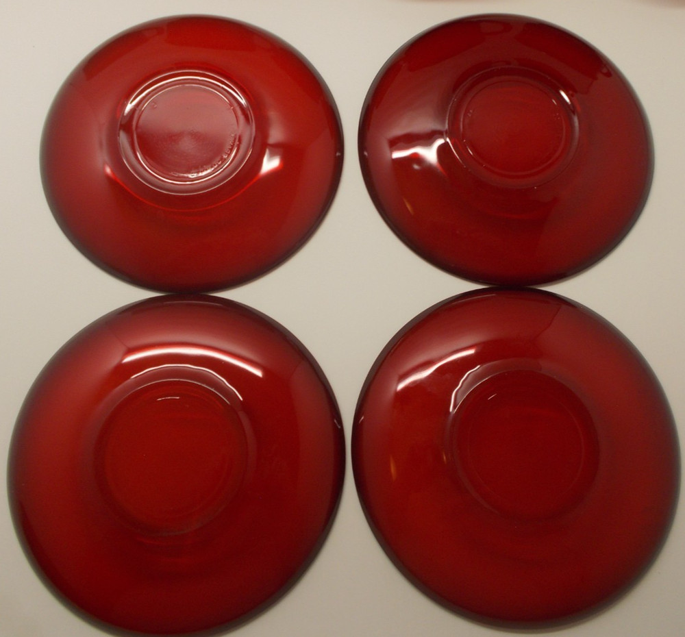 Vintage Arcoroc Red Ruby 12 Piece Coffee Set Glass Tableware Original Box