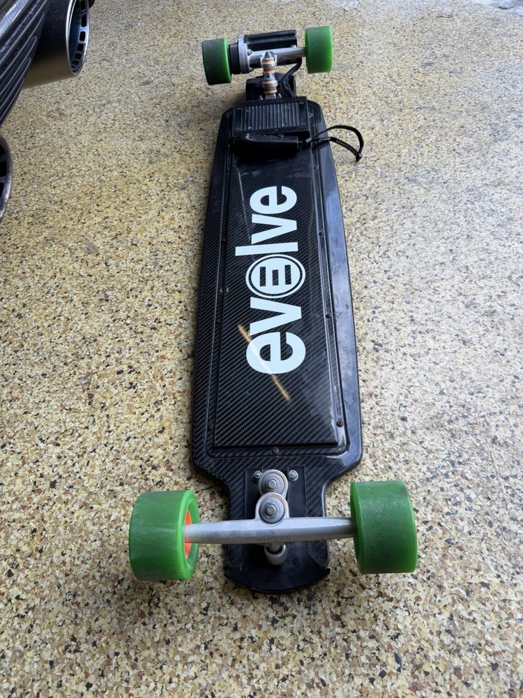 Evolve electric skateboard longboard