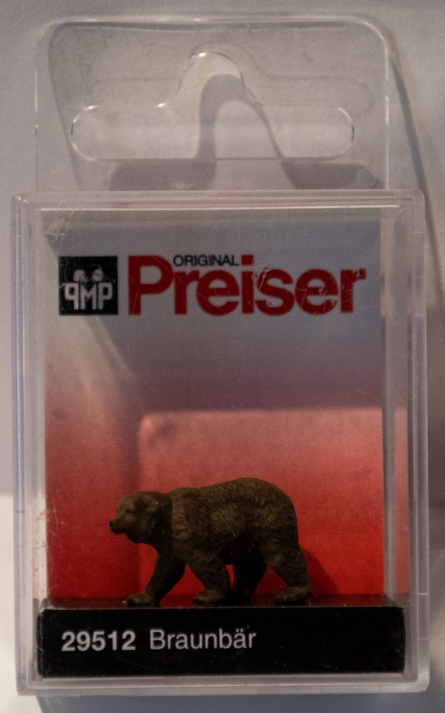 Preiser HO #29512 Animal -- Brown Bear
