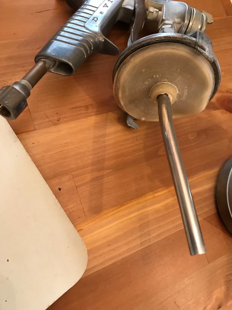 Vintage Devilbliss Spray Gun MGA 505 with Cup
