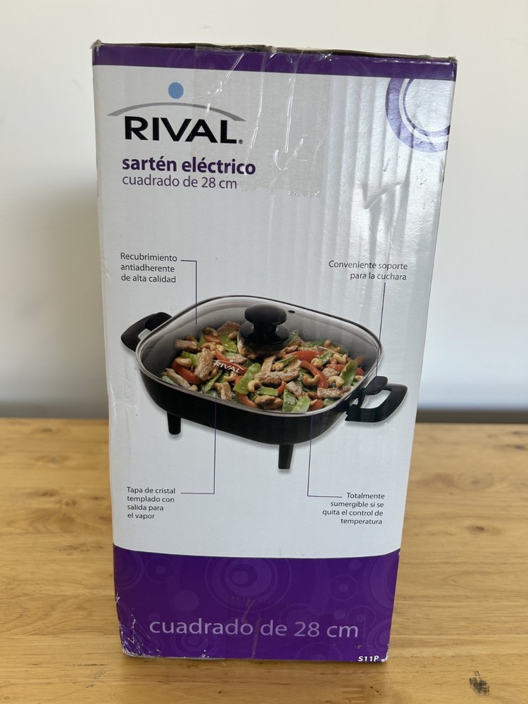 RIVAL 11" SQUARE ELECTRIC SKILLET NEW
