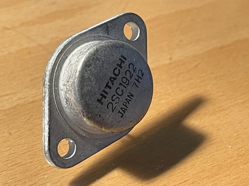 2SC1922 Hitachi NPN Transistors.