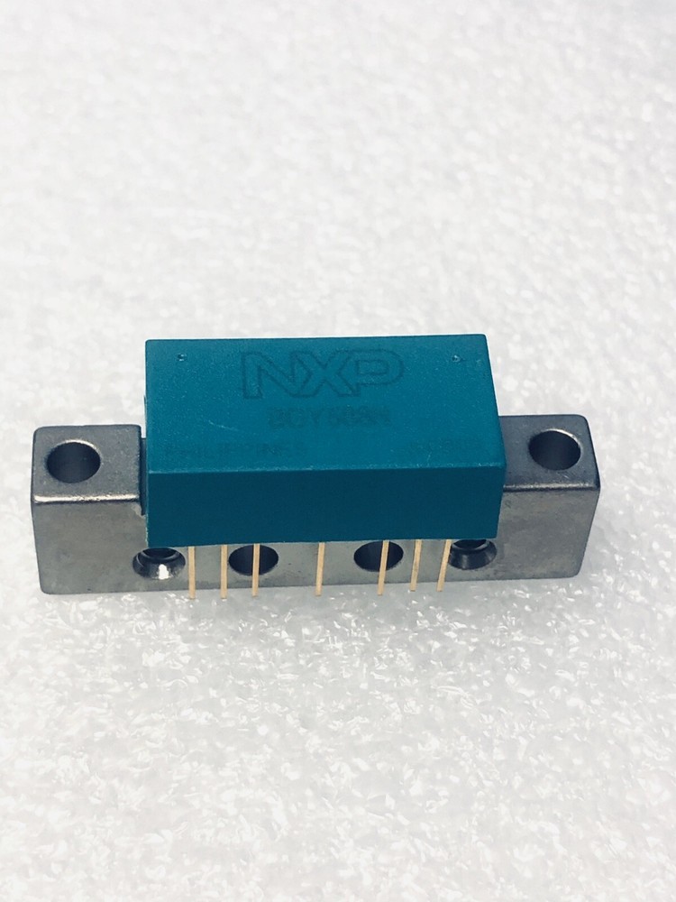 NPX BGY588N CATV amplifier module, New