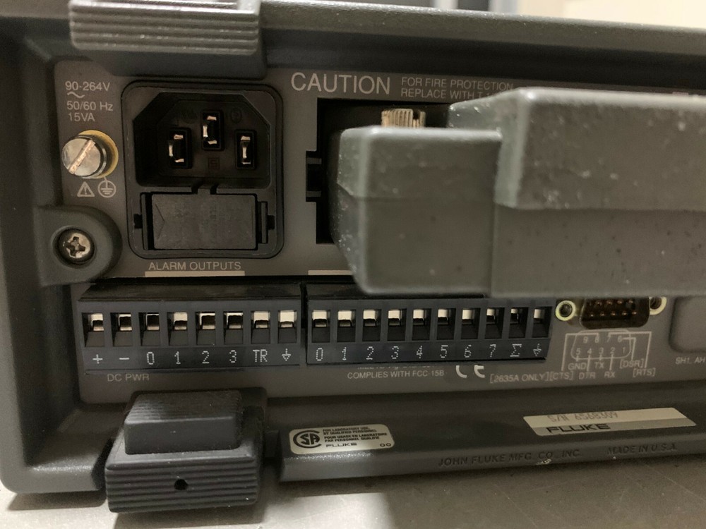 FLUKE 2635A HYDRA DATA LOGGER & INPUT MODULE 2620A-100