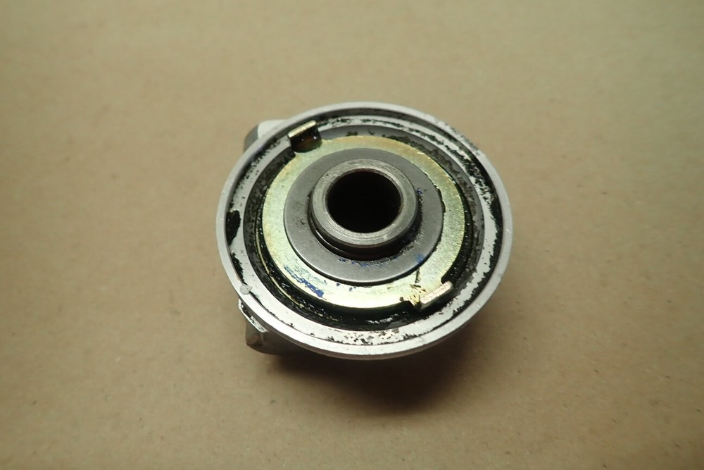 2005 SUZUKI GZ250 SPEEDOMETER DRIVE HUB UNIT