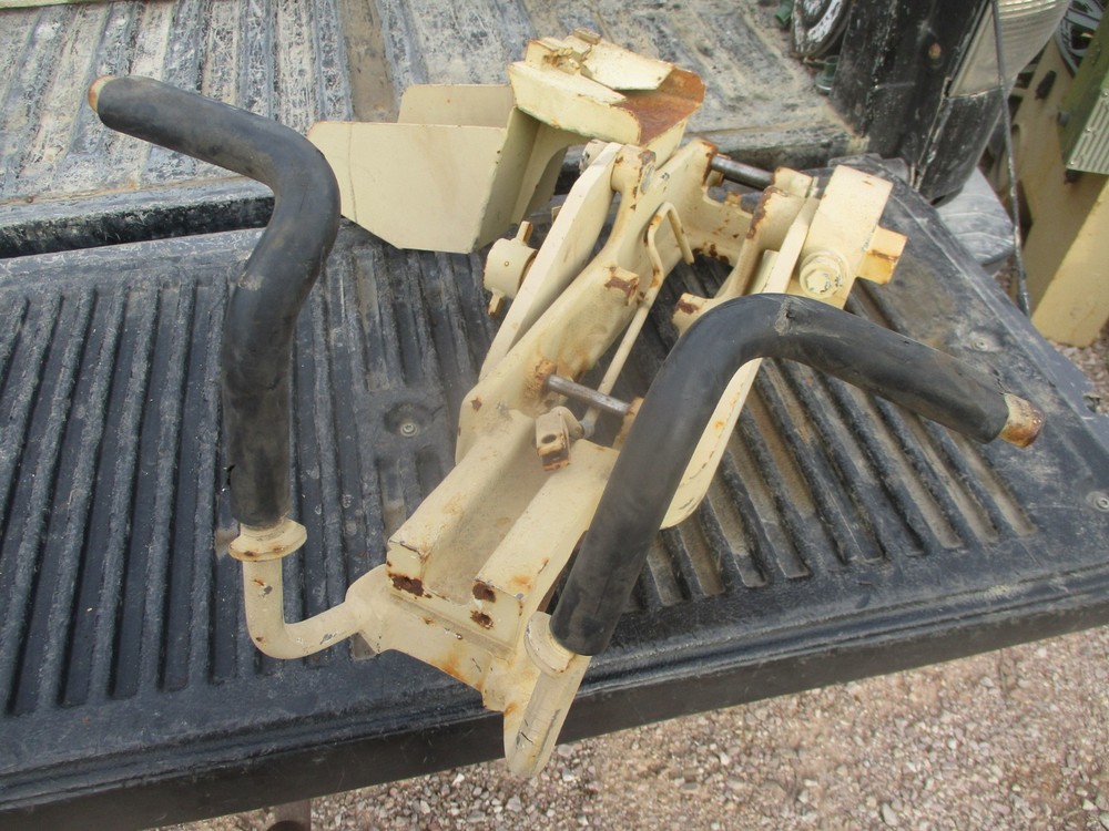 Used M23 Equilibrator-Style Weapon Mount w/Odd Pintel & Handlebar Controls