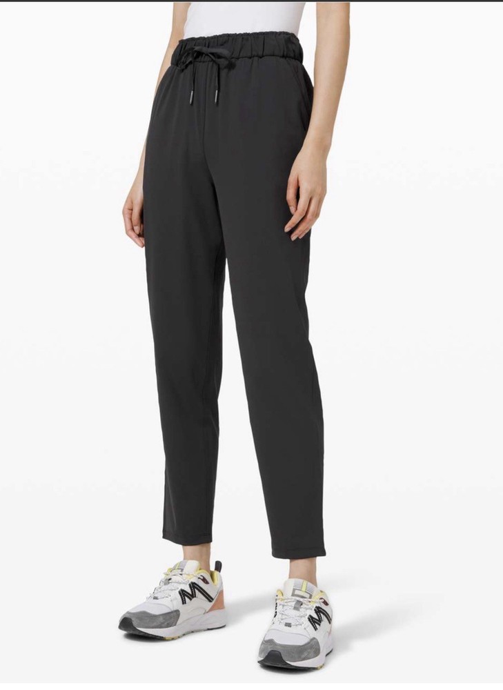 Lululemon Keep Moving Pant Women's Size 2  Pull On Everyday Black