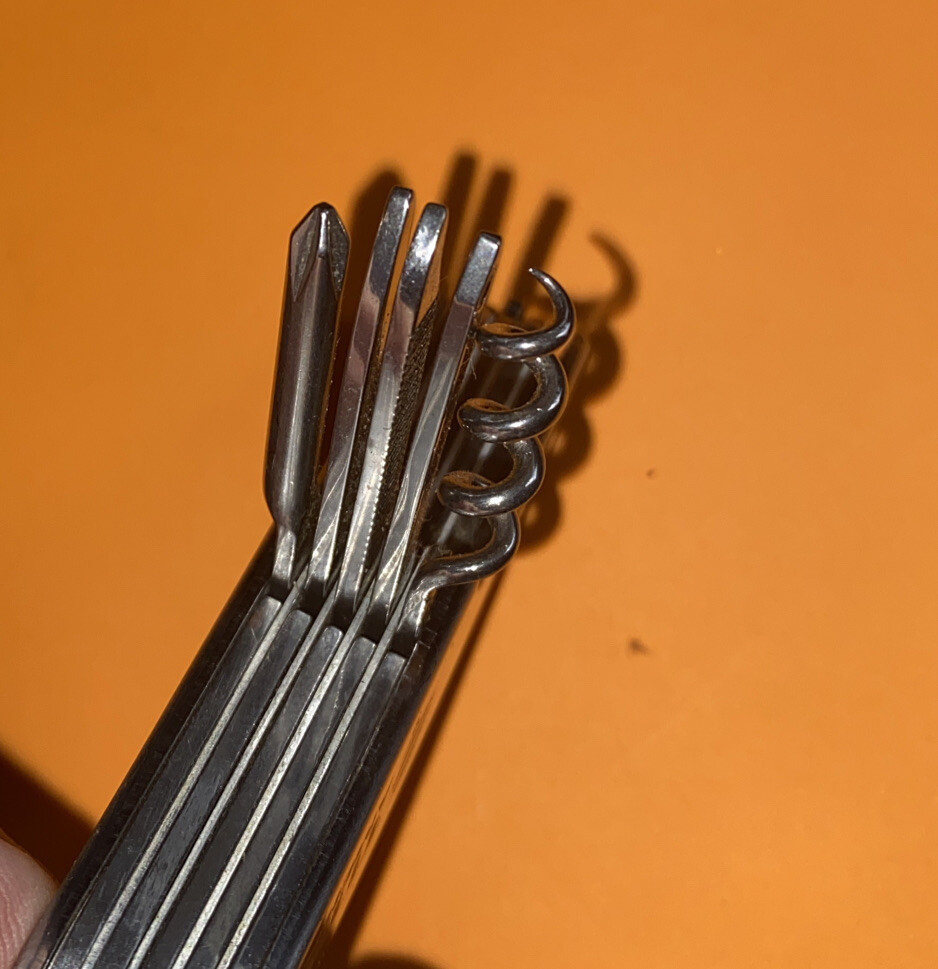 *PRE-OWNED-UNBRANDED-STAINLESS 10 FUNCTION MULTI-TOOL (titan america) free ship*