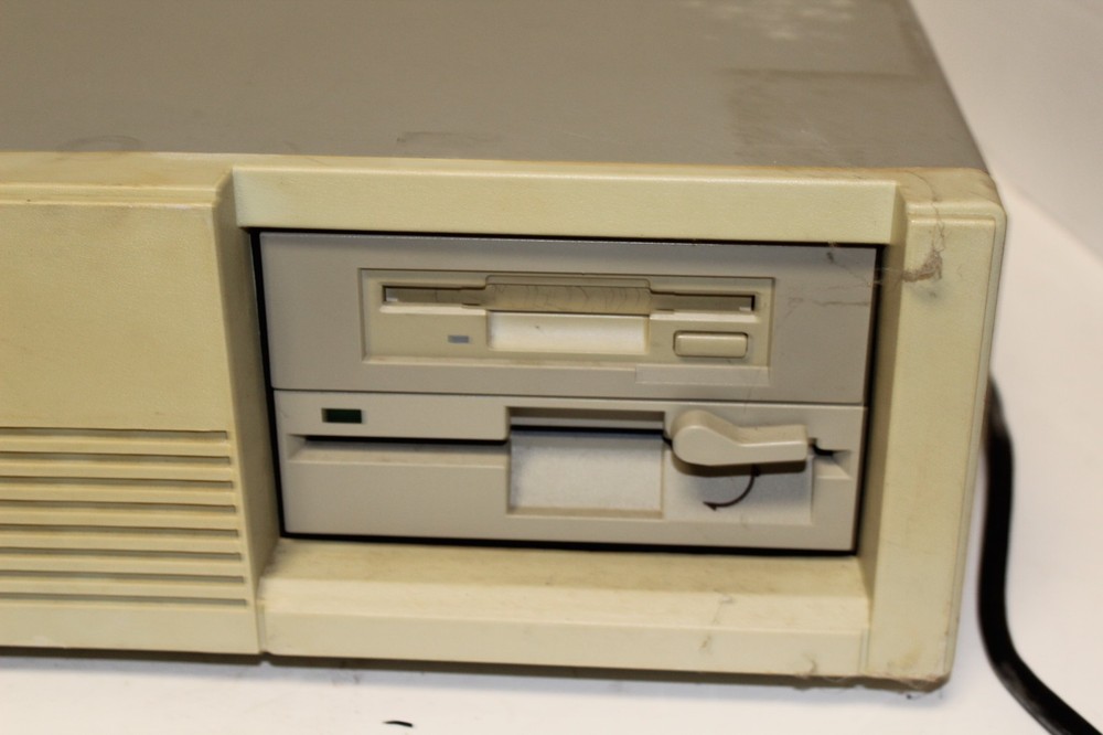 Vintage 386 Personal Computer Clone *Parts Only